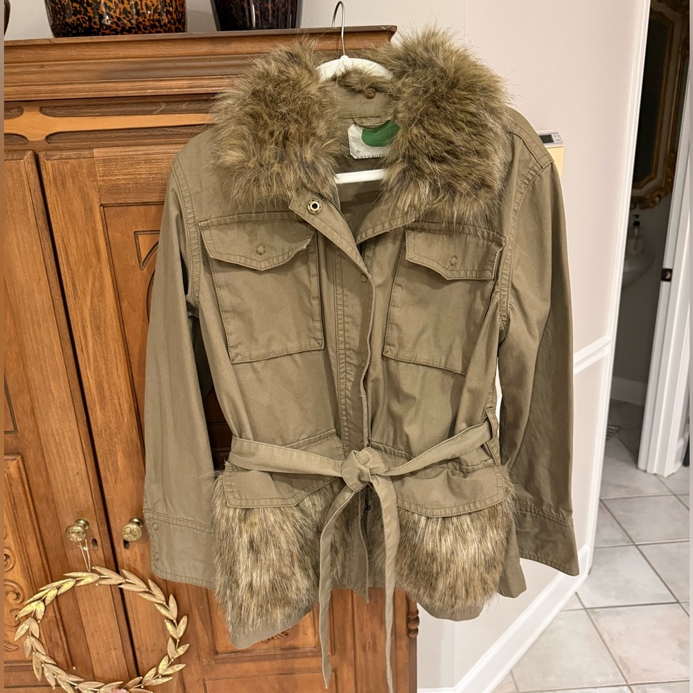 Anthropologie Olive Utility Jacket Faux Fur Trim Belted size M Worn Once